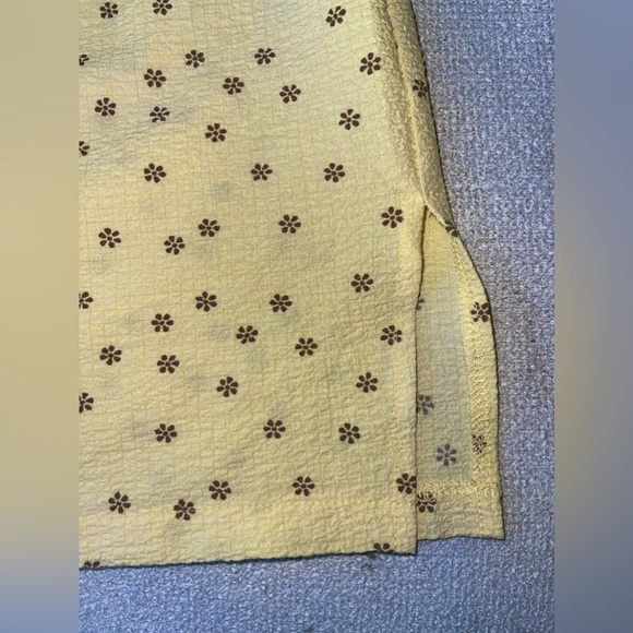 Yellow Mini Skirt and Crop Top Set | Women’s Size XS - Picture 2 of 10